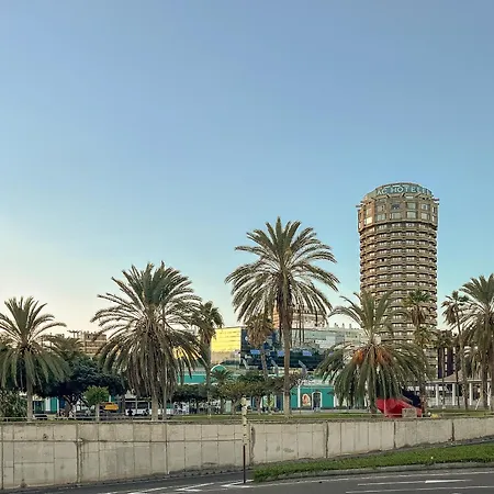 Lightbooking Junto A La Playa Canteras Las Palmas de Gran Canaria