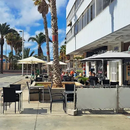 Lightbooking Junto A La Playa Canteras Apartment Las Palmas de Gran Canaria