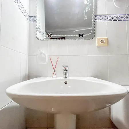 Lightbooking Junto A La Playa Canteras Apartment *