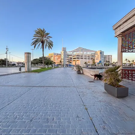 Lightbooking Junto A La Playa Canteras Apartment